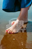isissexyfeet_beachdesire1