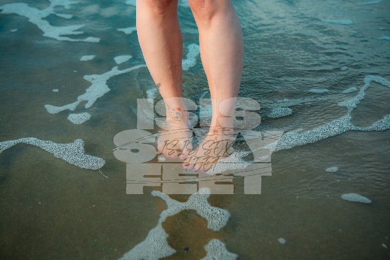 isissexyfeet_beachdesire11