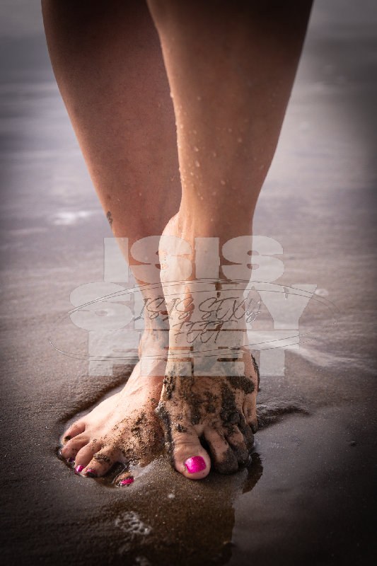 isissexyfeet_beachsexy_14
