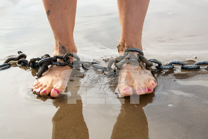 isissexyfeet_beachsexy_23