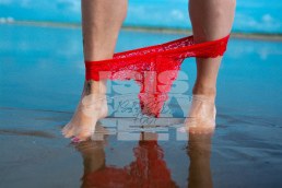 isissexyfeet_beachsexy_33