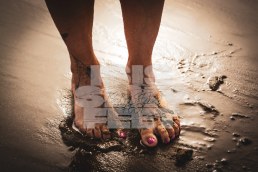 isissexyfeet_beachsexy_6