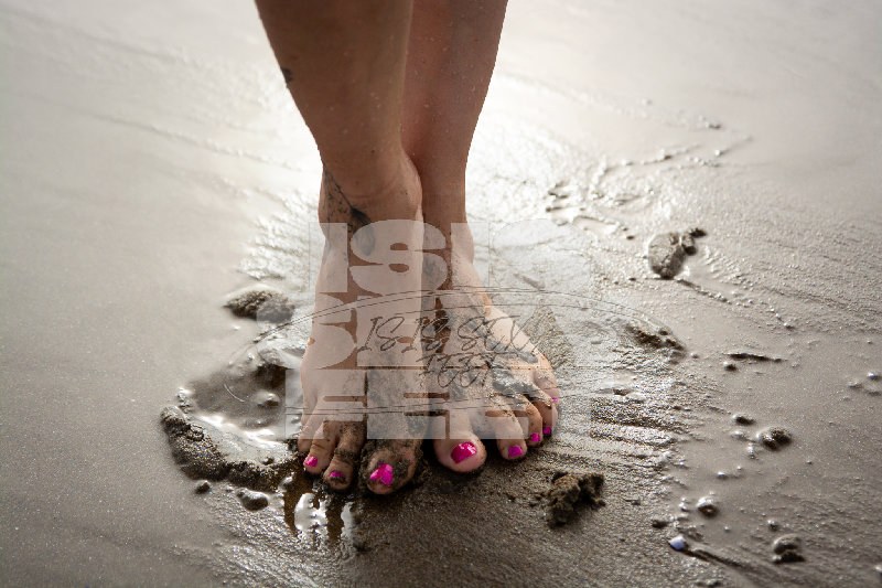isissexyfeet_beachsexy_9