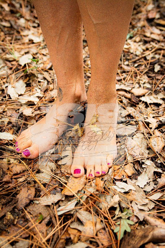 isissexyfeet_forest_12