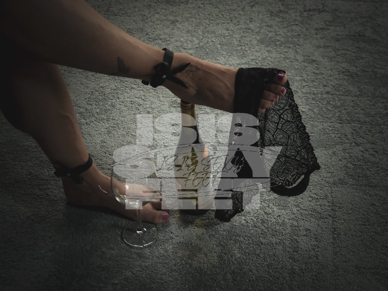 isissexyfeet_studiosexy_18