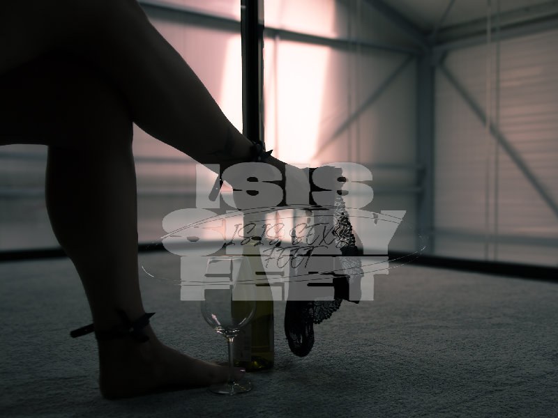 isissexyfeet_studiosexy_9